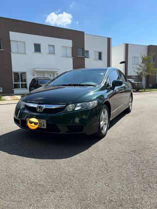 HONDA CIVIC 1.8 LXS 16V FLEX 4P AUTOMÁTICO